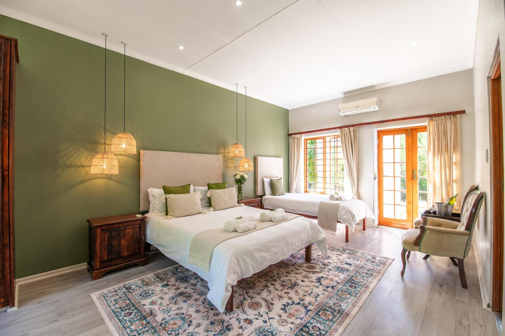 Thorntree Country Lodge Оудсхорн Экстерьер фото