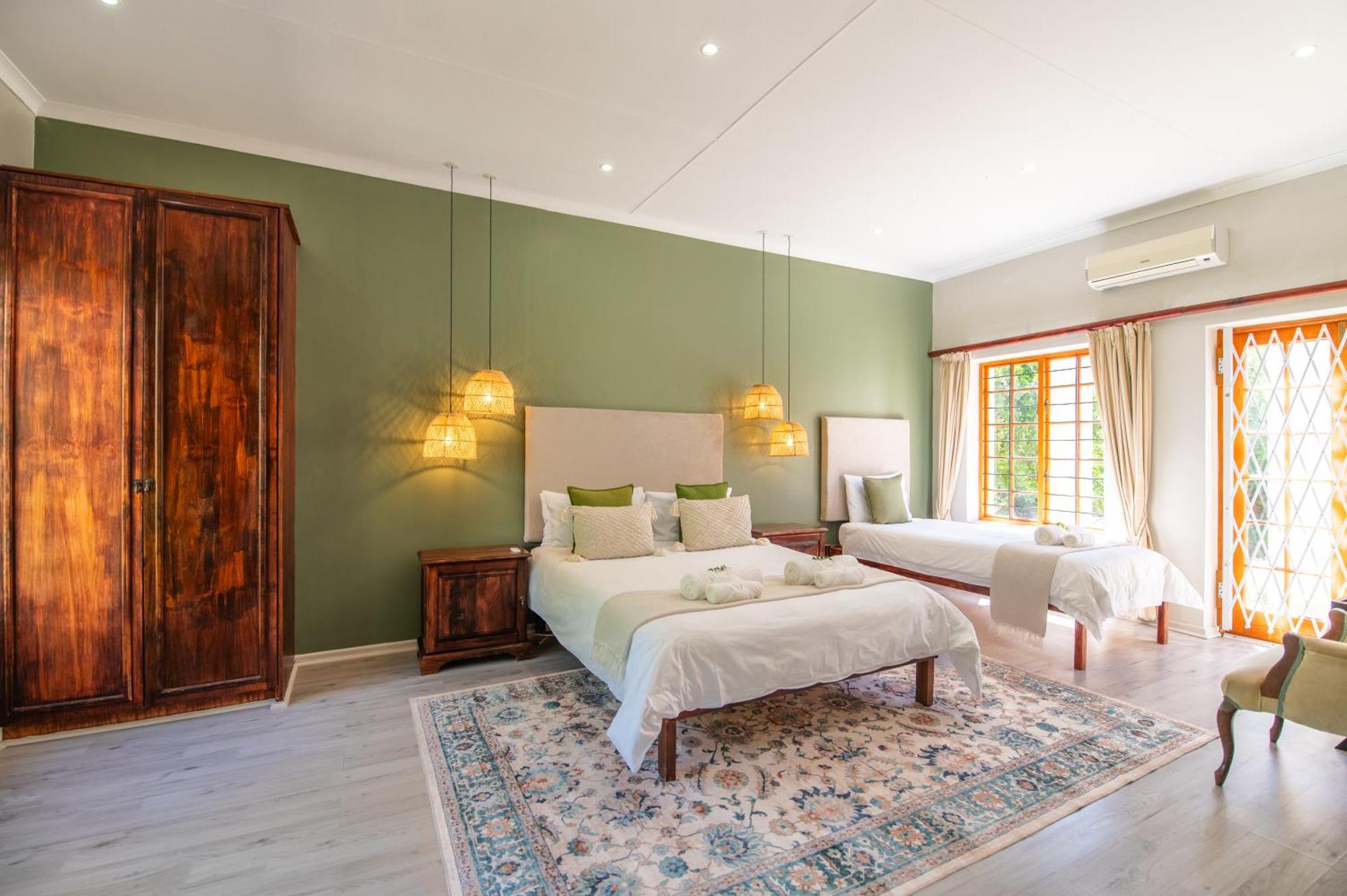 Thorntree Country Lodge Оудсхорн Экстерьер фото